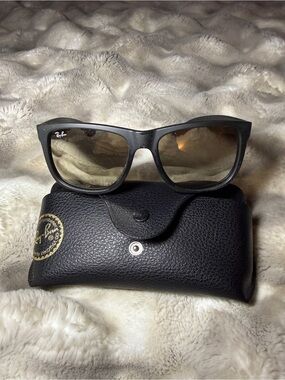 Ray-Ban Justin RB4165 Matte Black Sunglasses Brown Lenses w/ Case